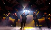 Take That au X Factor 12-12-2010 7cb125111016336