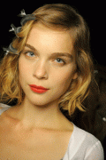7bdcbc15314999.gif