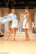 7b03f016561885.gif