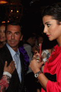 5ca67816661792.gif