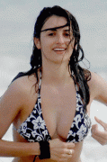 Penélope Cruz - St. Bart beach 6