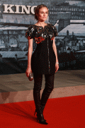 7f43b663704221.gif